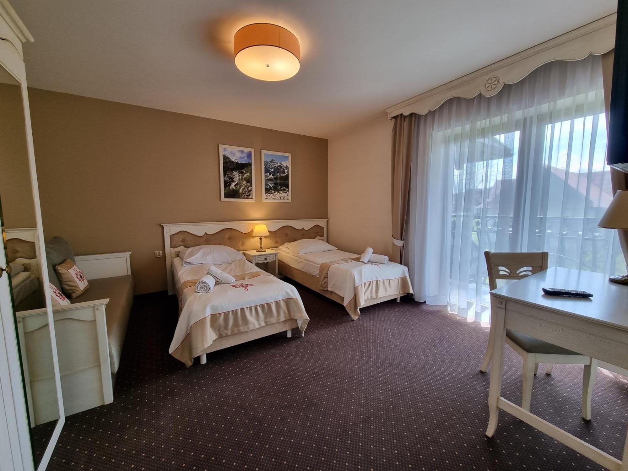 Carlina Hotel & Spa Bialka Tatrzanska Rum bild